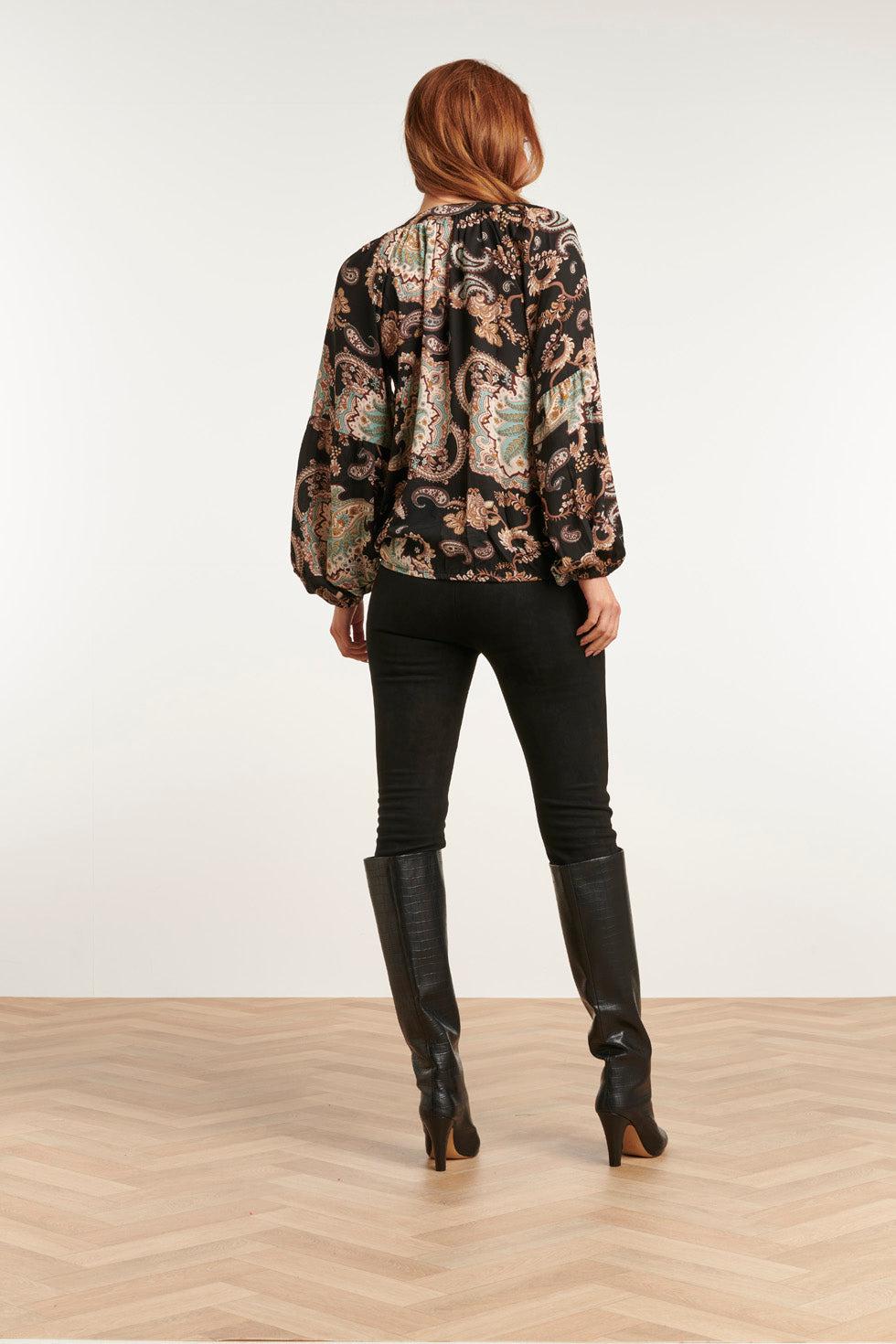 22721 Top Lange Pofmouwen Paisley Print