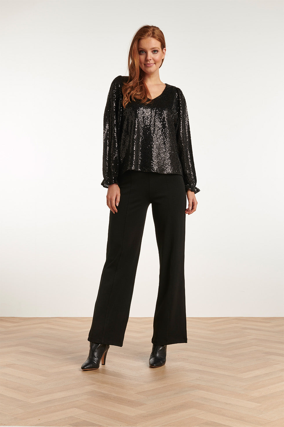 23740-999 Zwarte Glitter V-Hals Top Voor Dames