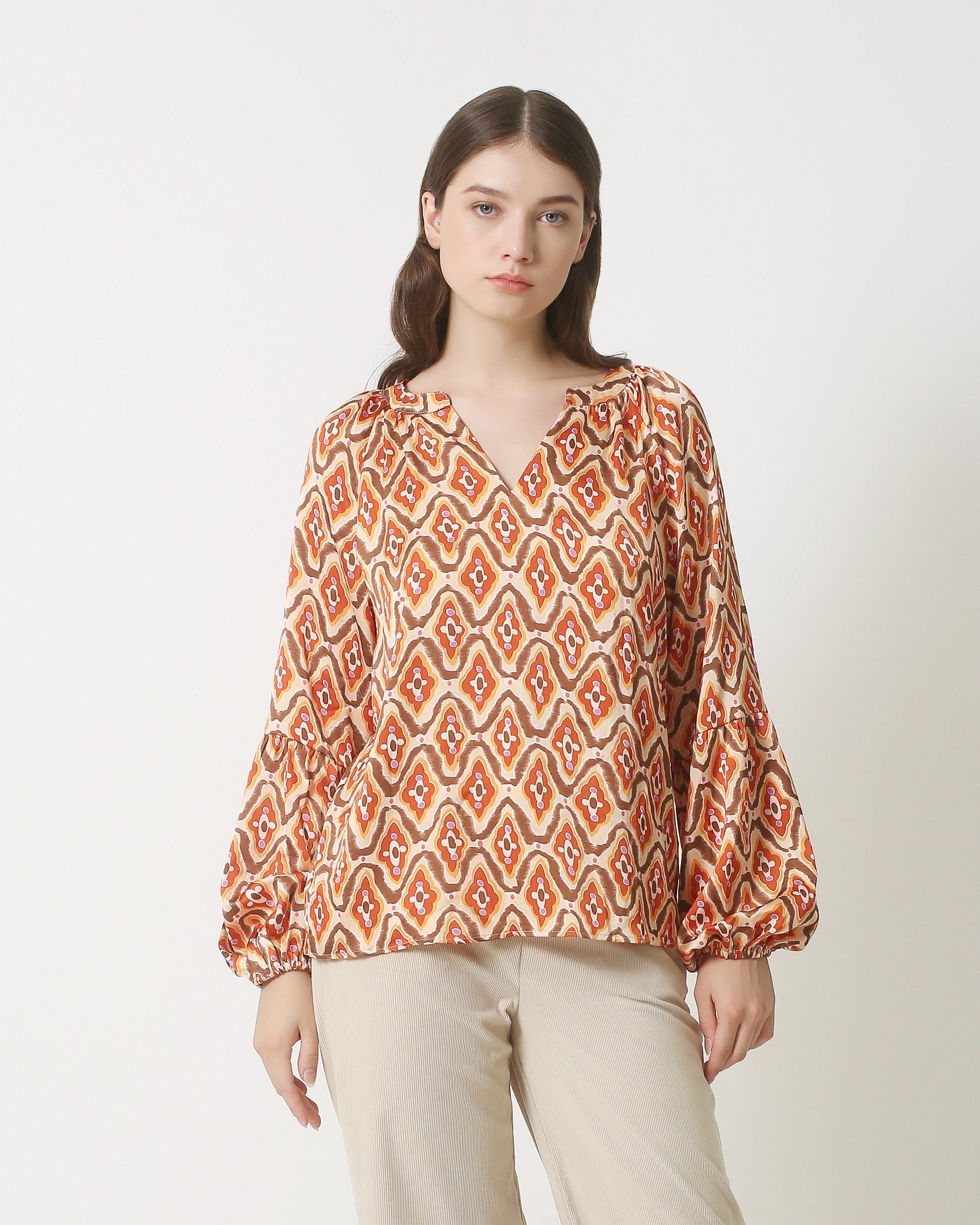 23820 Oranje Multikleur Retro Print V-Hals Top