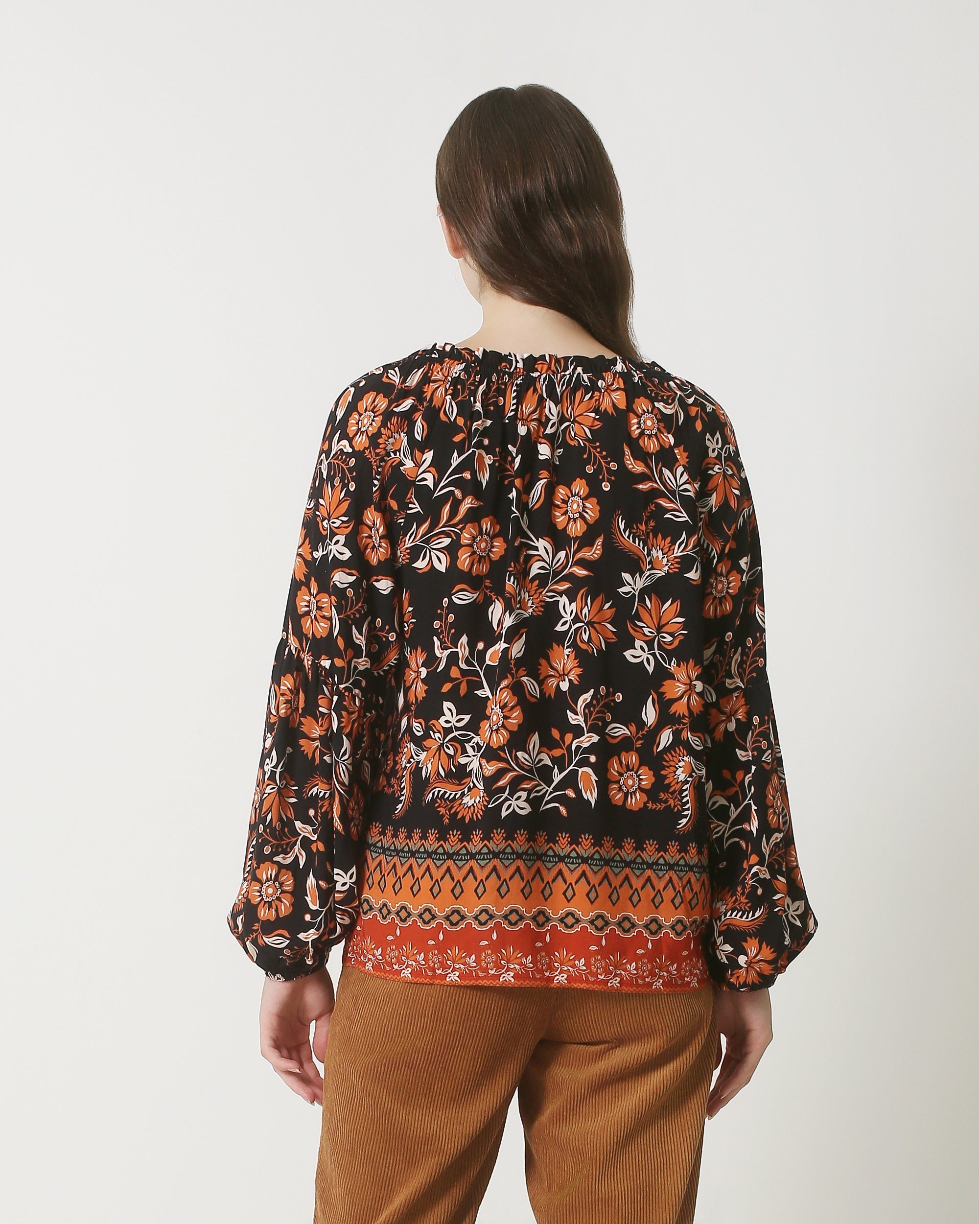 23862 Dames Top In Bloemenprint - Multikleur