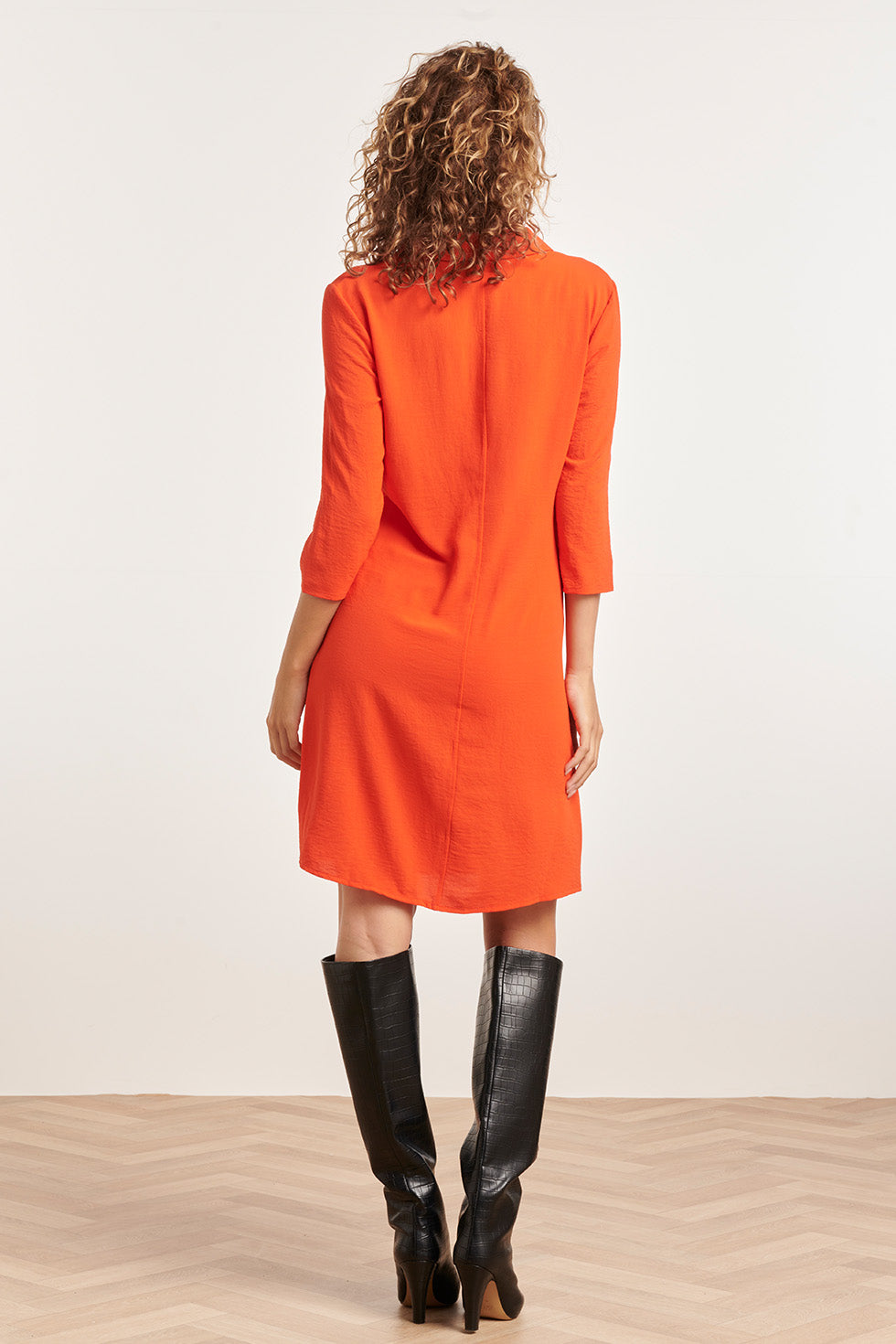 23880 Oranje Winterjurk Met Driekwart Mouwen, Polo Kraag