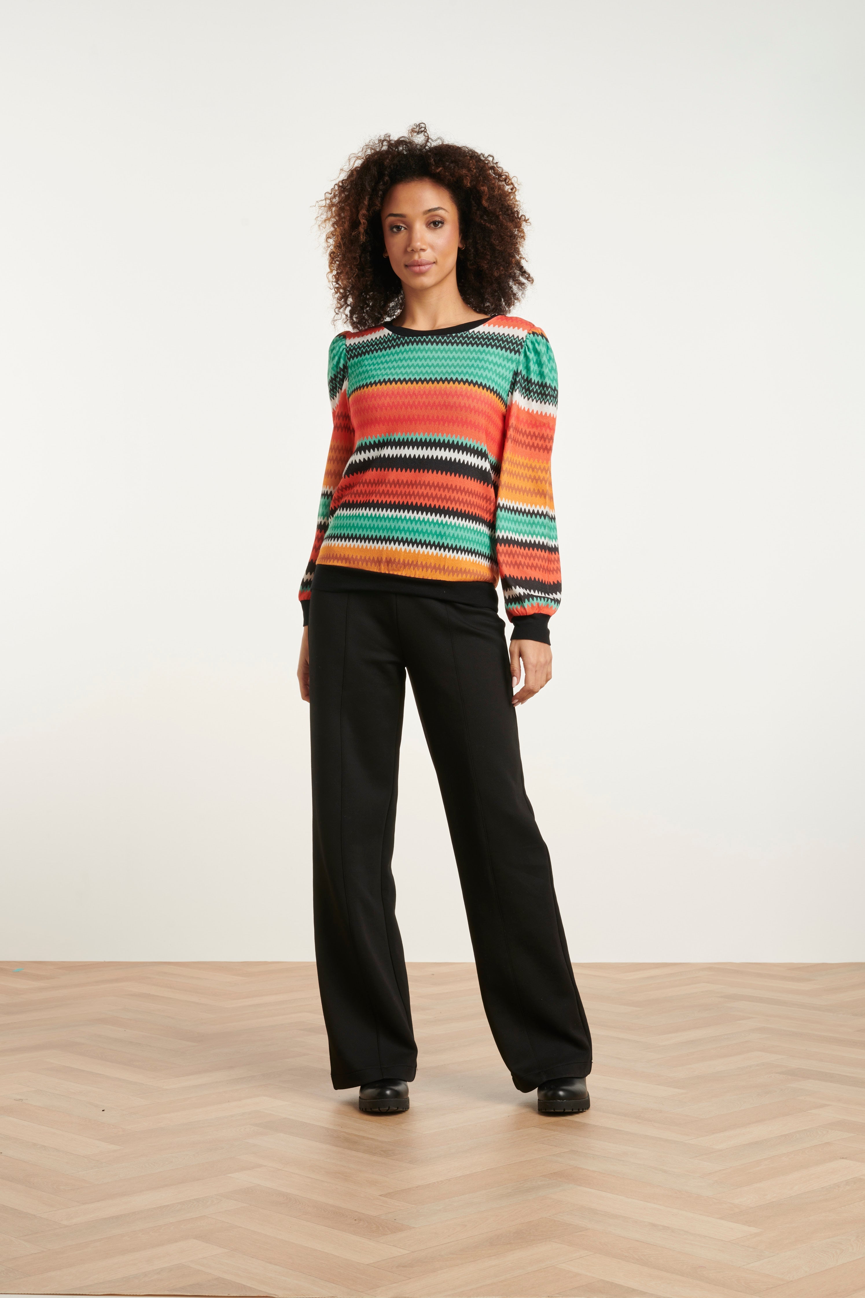 23897 Oranje Multicolor Zigzag Top