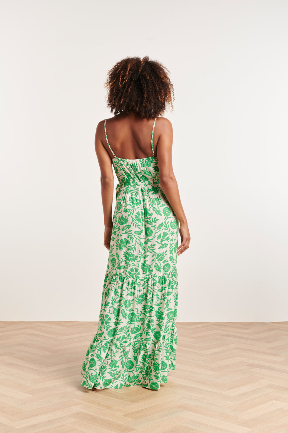 Smashed Lemon 24318 Maxi Jurk Met Spaghettibandjes Levendige Groene