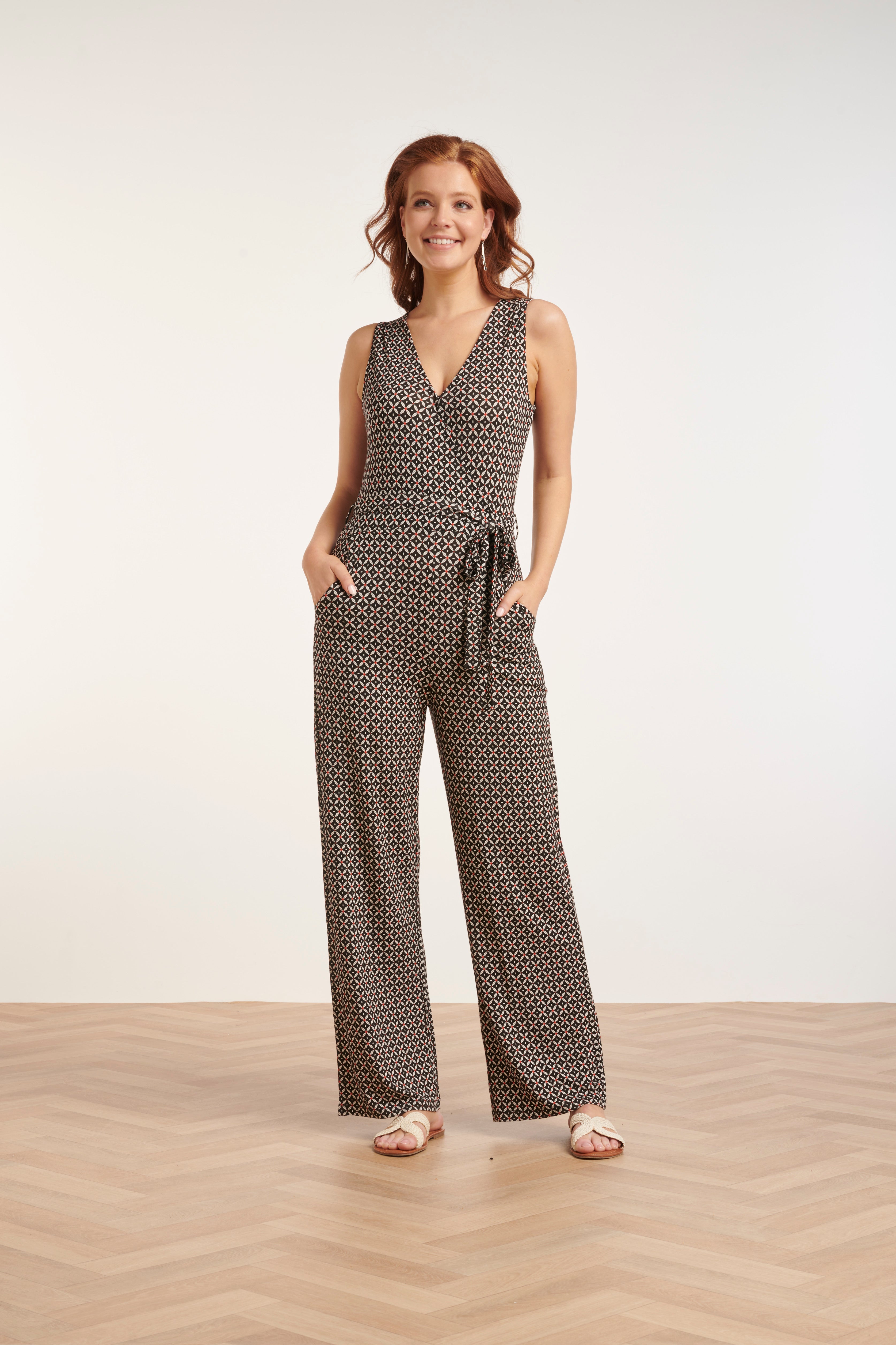 24439 Donkere Grafische Print Jumpsuit