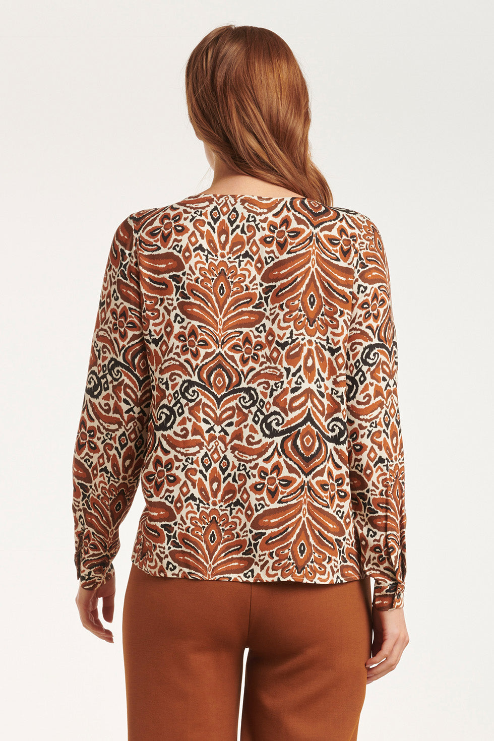 24508 Bruine Paisley Bedrukte Top