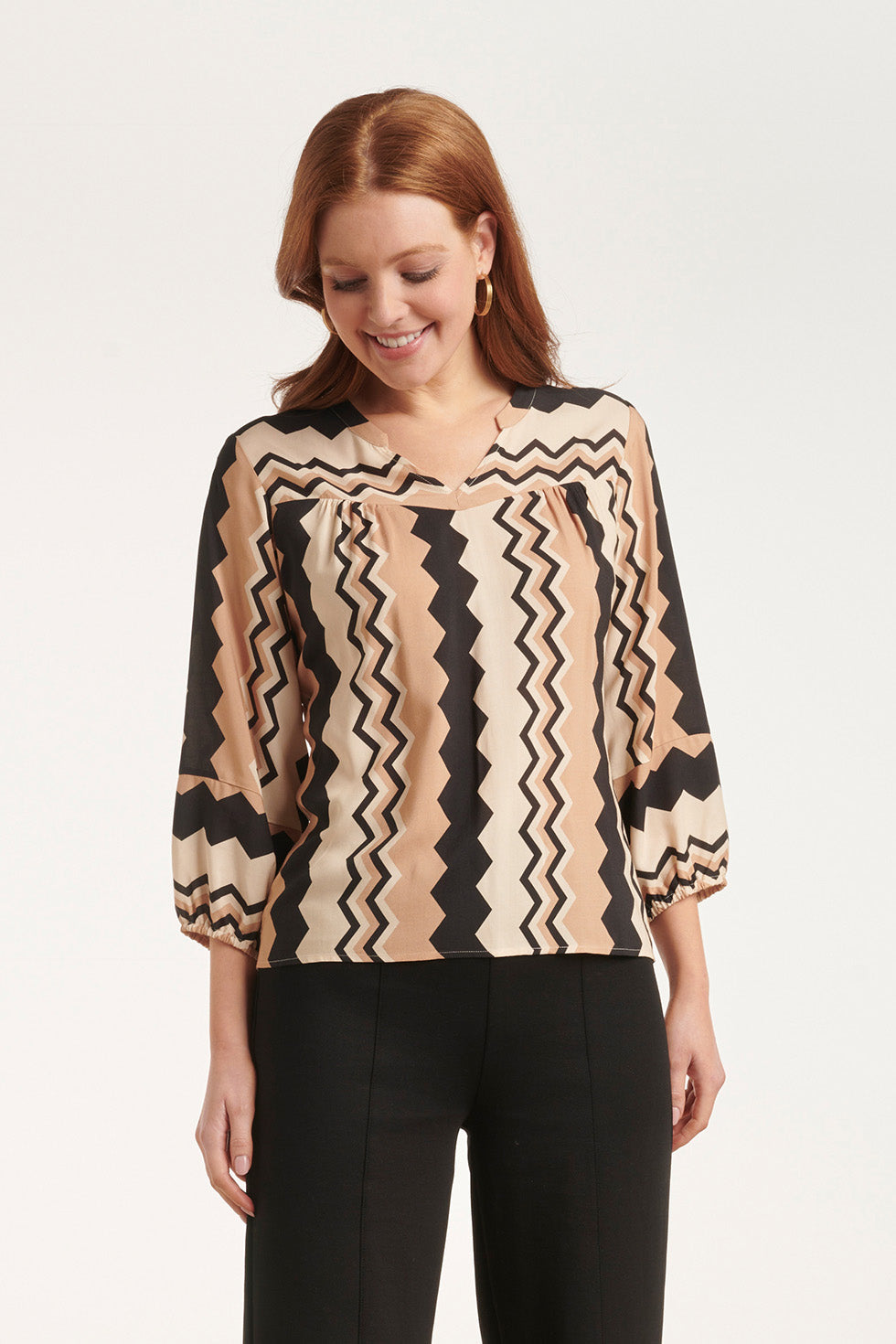 24529 Zigzag Top