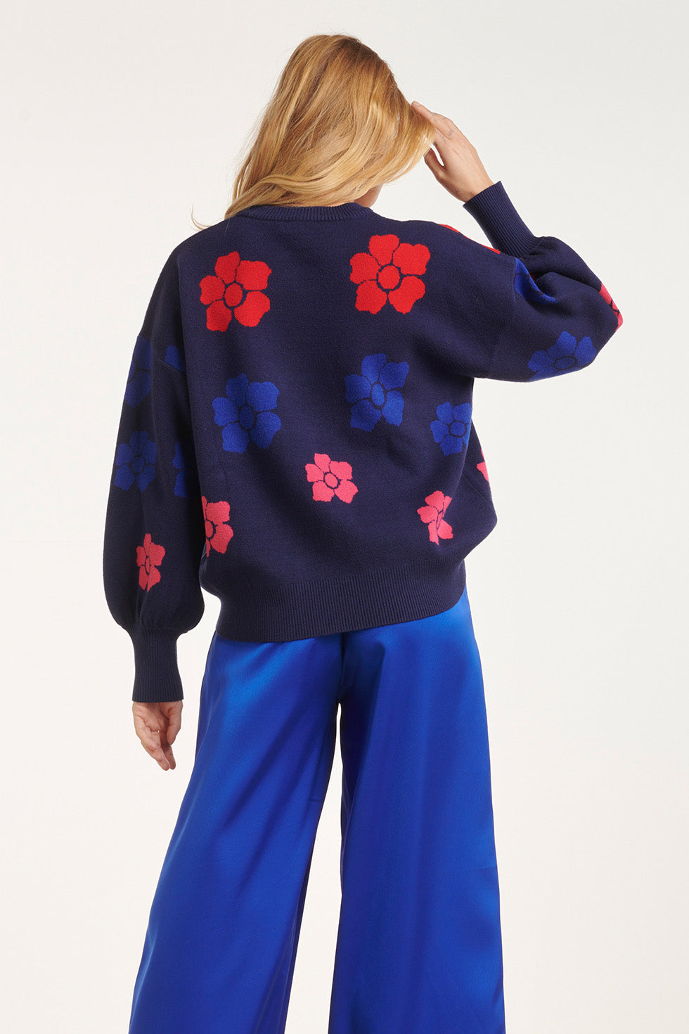 24601 Gebreide Top Met Bloemenprint