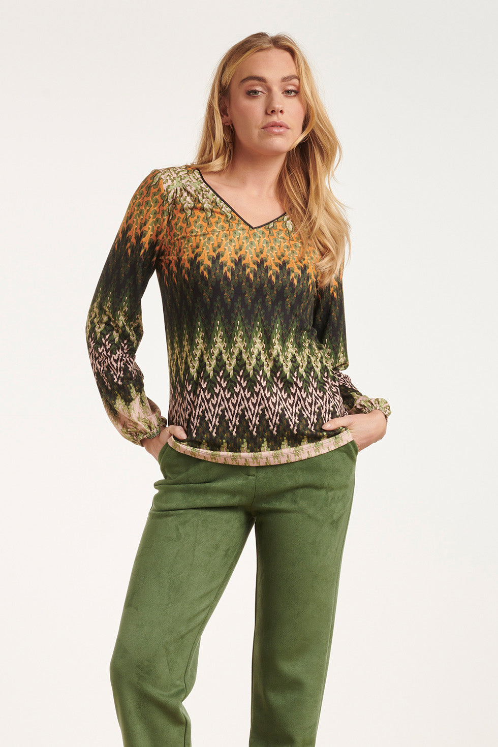 24645 Multicolour Groentint Zigzag Top