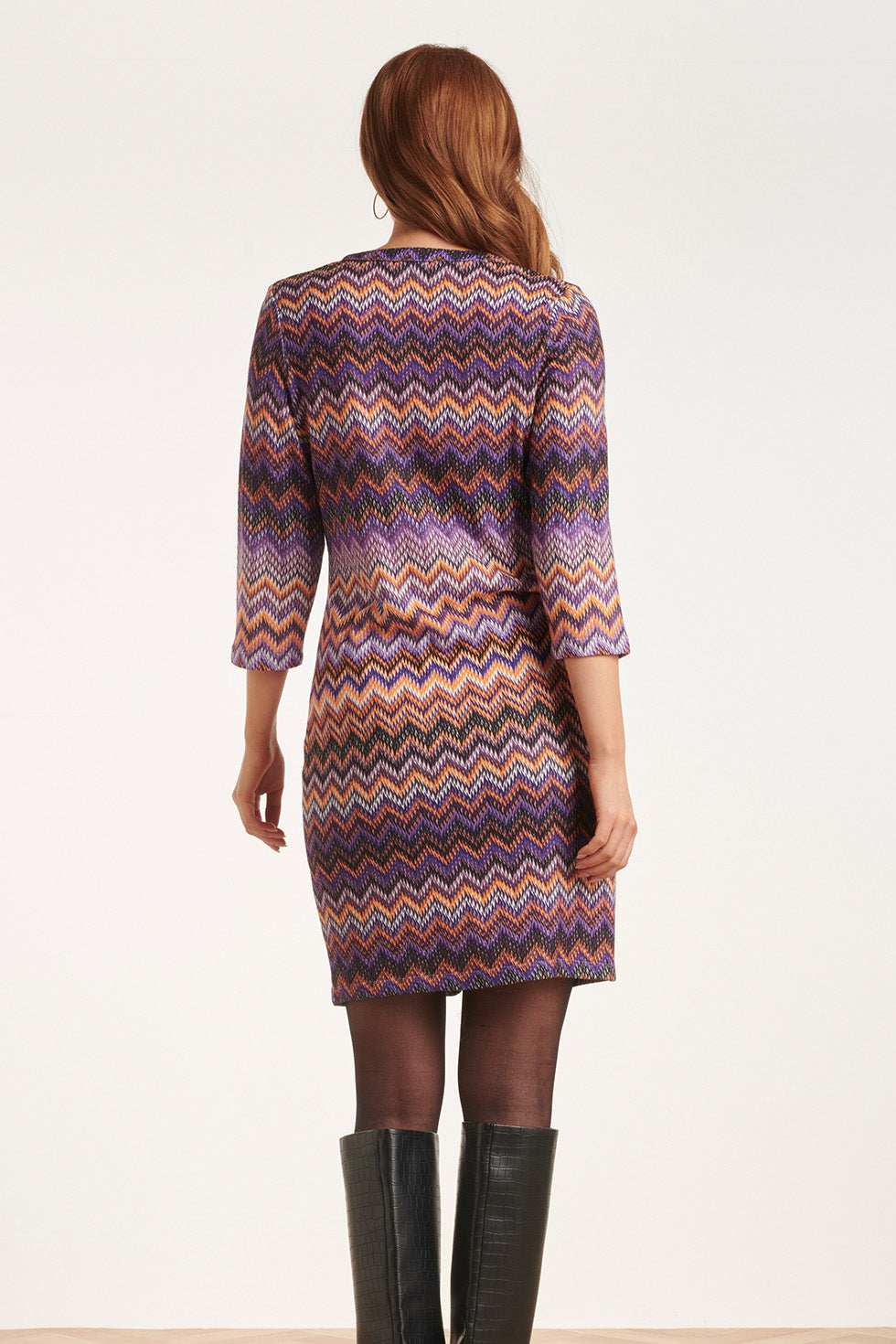 24654 
Jurk Met Paarse Multicolour Zigzagprint