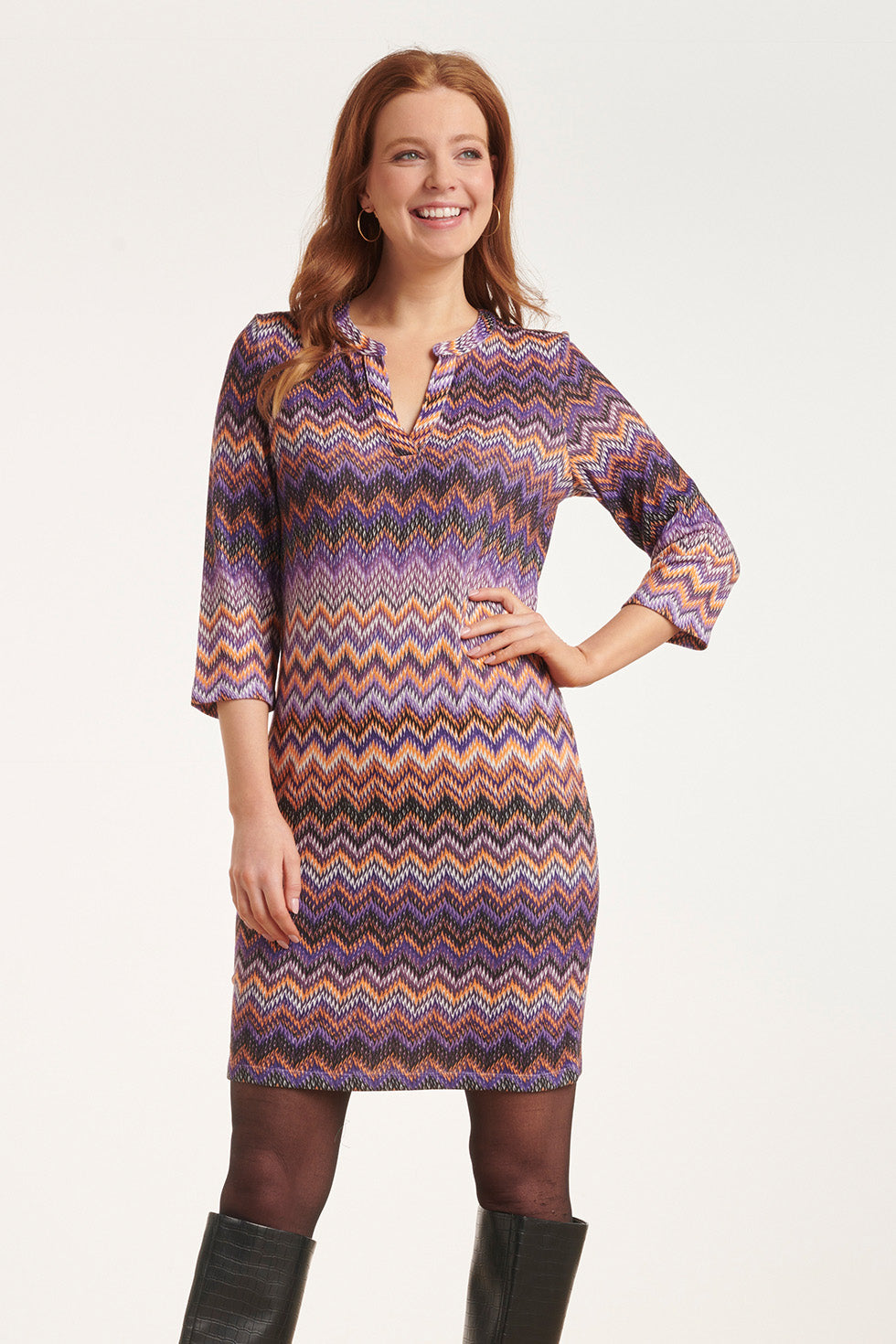 24654 Jurk Met Paarse Multicolour Zigzagprint