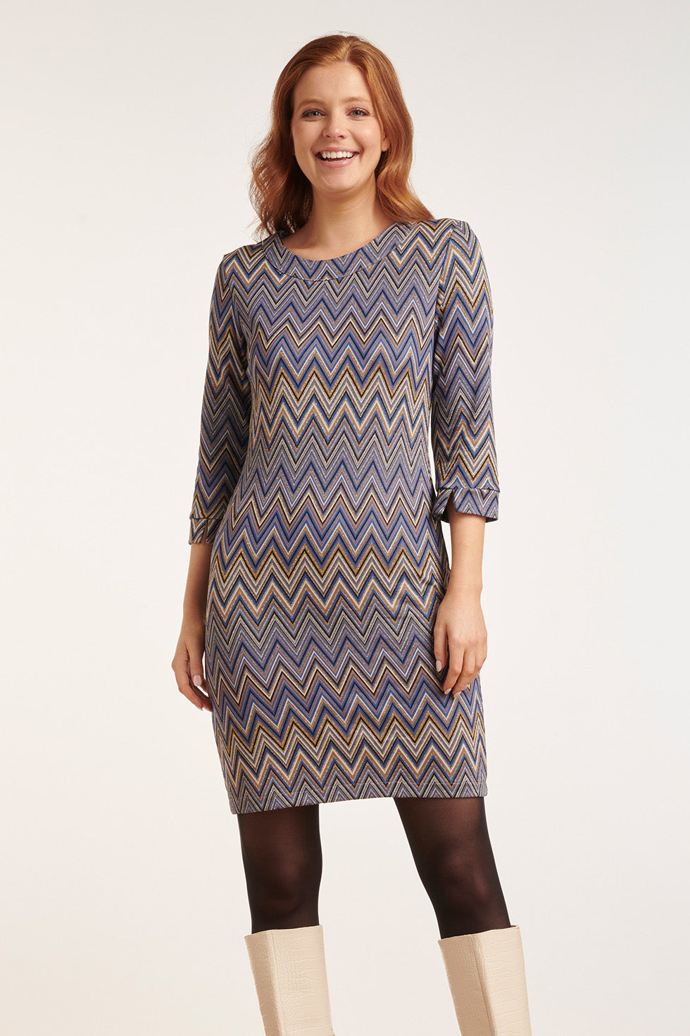 24675 Blauw En Sand Zigzag Jurk