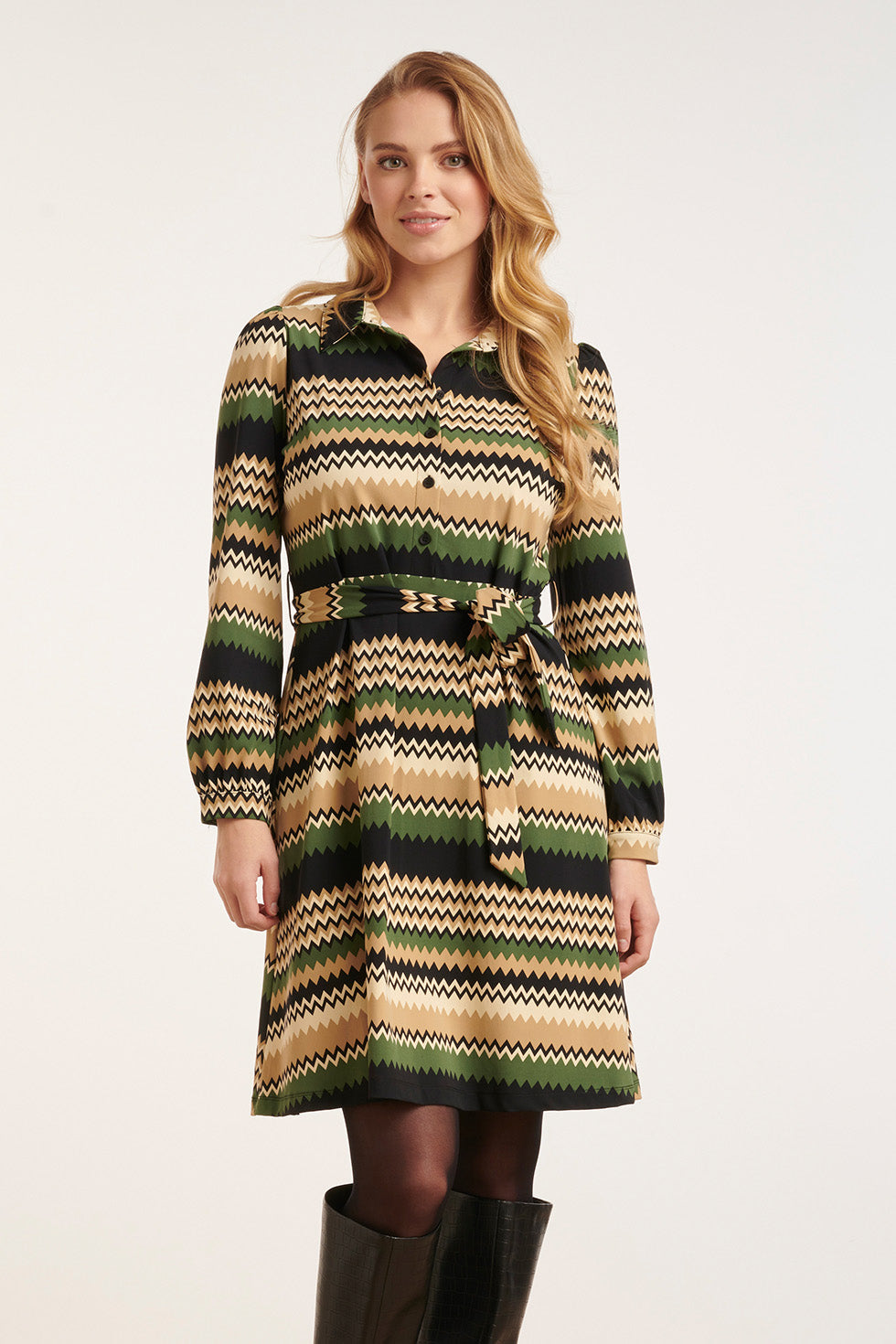 24712 Zigzag Print Travel Kwaliteit Jurk