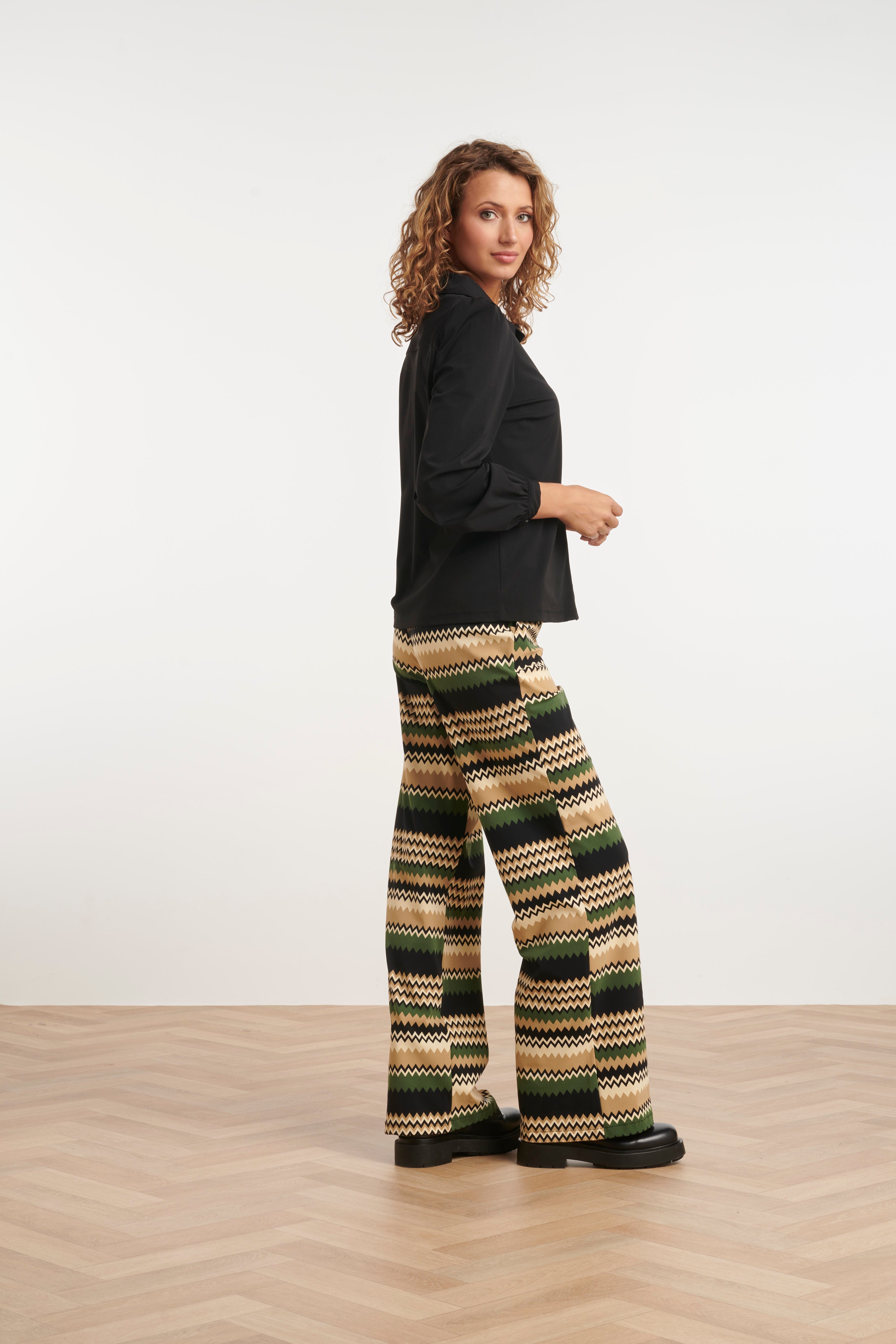 24728 Stijlvolle Zigzag Geprinte Travel Kwaliteit Broek