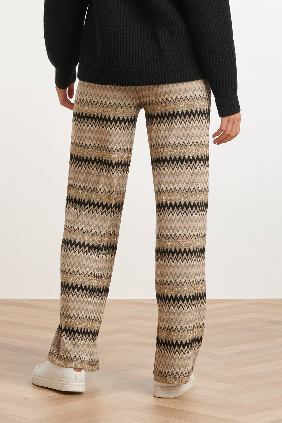 24811 Zand En Zwart Zigzag Broek