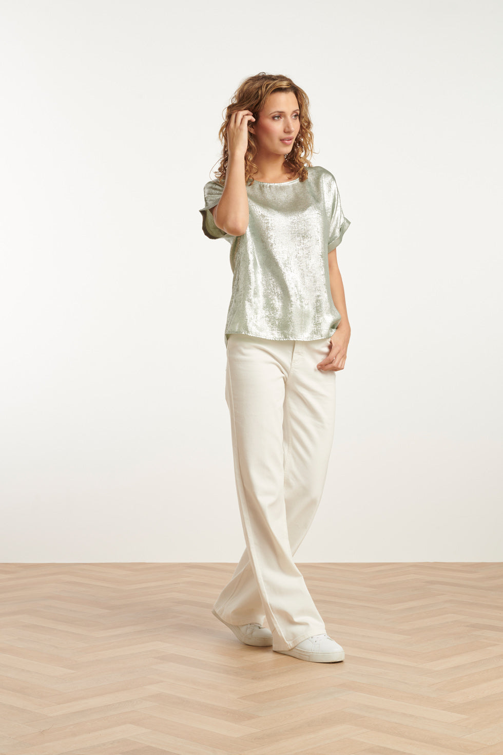 25112 Lichtgroene Metallic Top