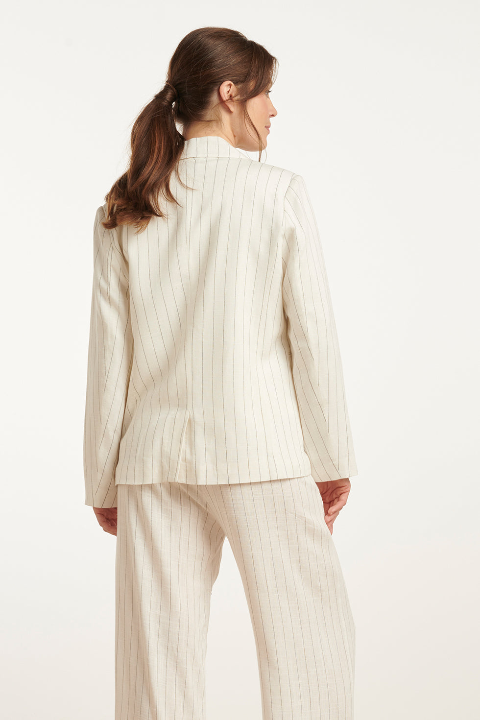 25130 Witte Pinstripe Linnen Blazer