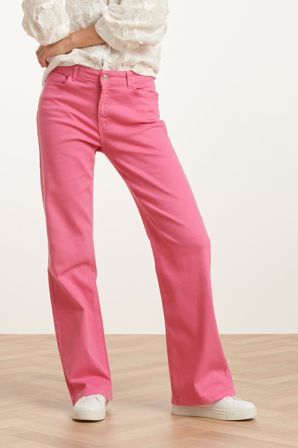 25207 Roze Denim Straight Jeans