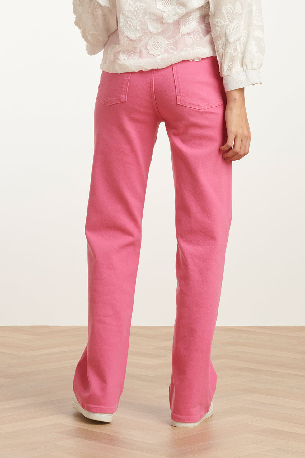 25207 Roze Denim Straight Jeans