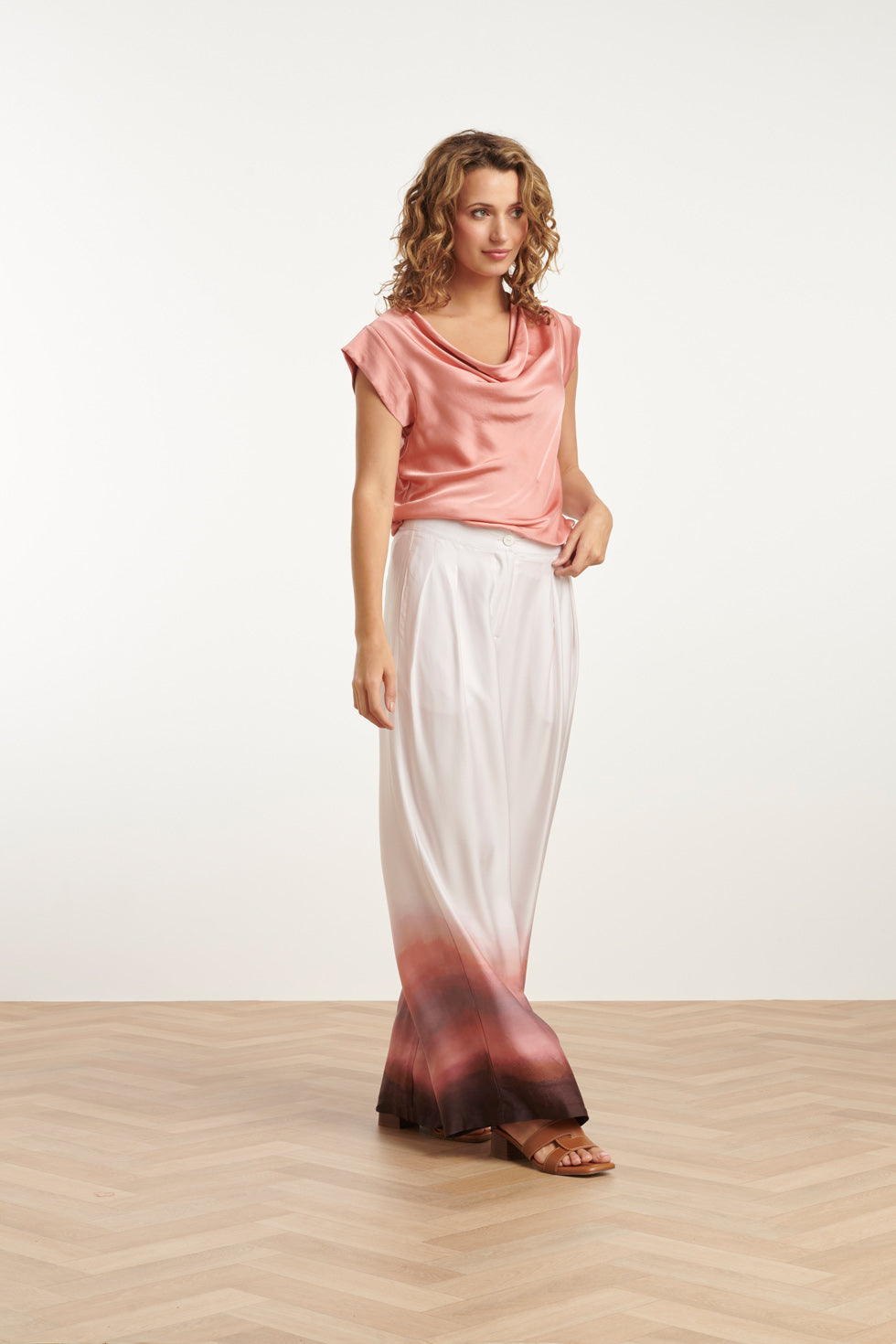 25212 Waterfall Roze Satijn Top