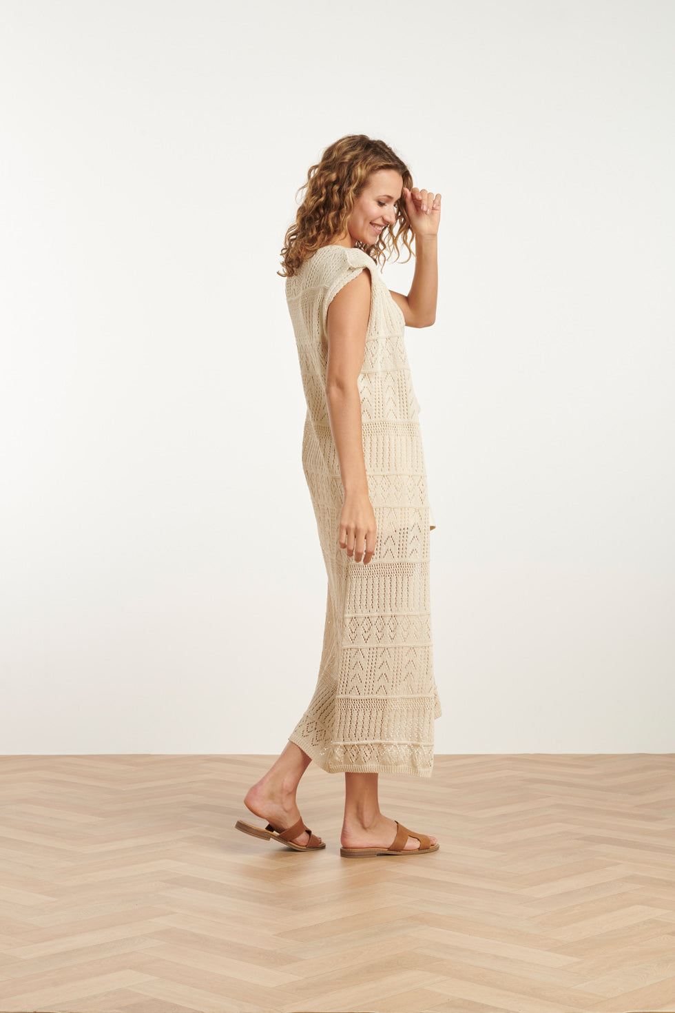 25216 Off White Crochet Midi Cardigan